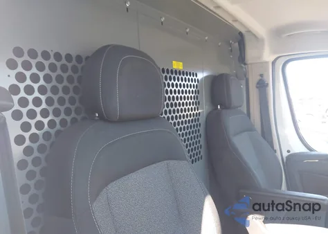 2021 Ram Promaster 2500 High Roof 159 Wb из США, поврежденный, VIN 3C6LRVDG9ME561681